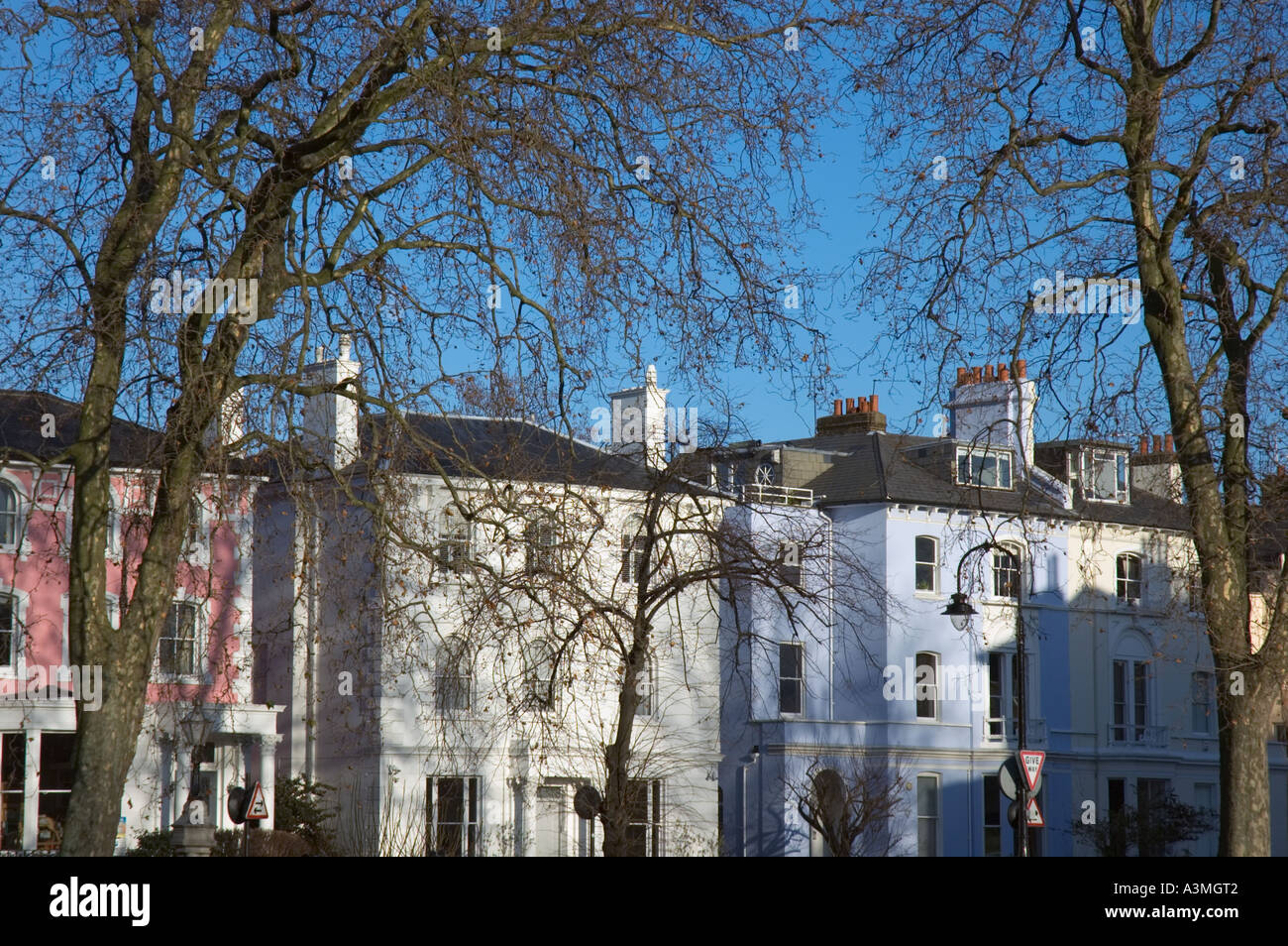 Case accanto a Primrose Hill Park, London REGNO UNITO Foto Stock