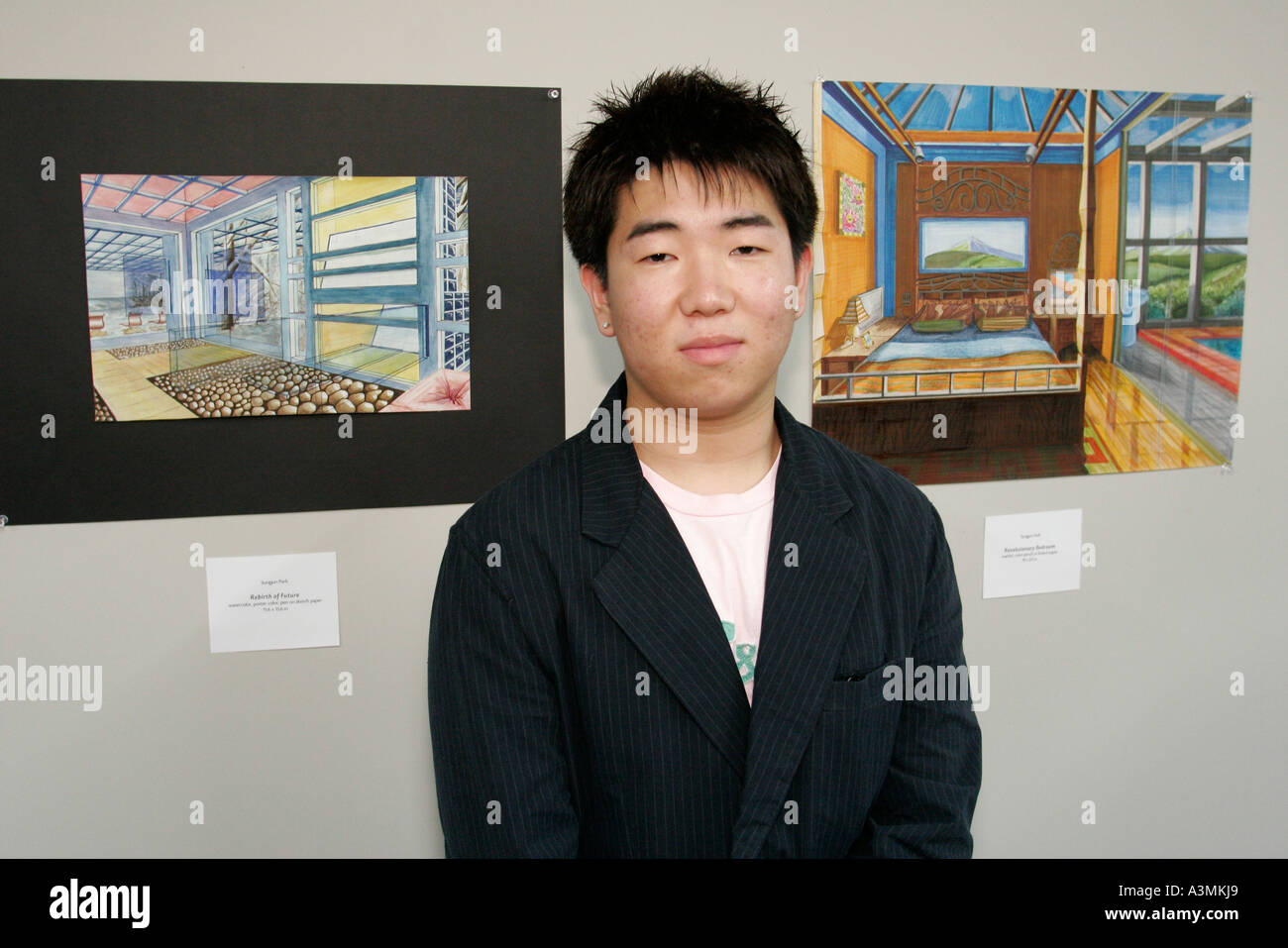 Miami Florida,National Foundation for Advancement in the Arts,scuola superiore,campus,studenti arte,artista,studenti asiatico uomo,maschio,watercolo Foto Stock