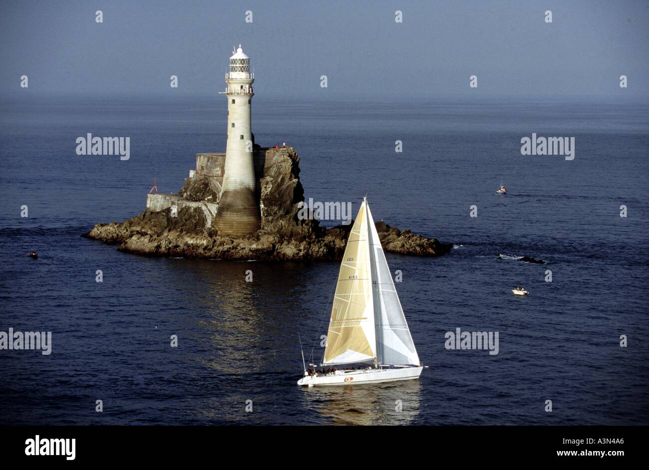 Scopa da Faro Fastnet Race 1995 Foto Stock Scopa da Faro Fastnet Race 1995 Foto Stock