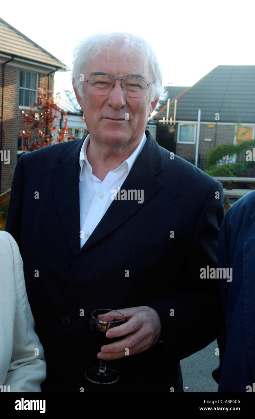 Vincitore del Premio Nobel poeta Seamus Heaney Foto Stock