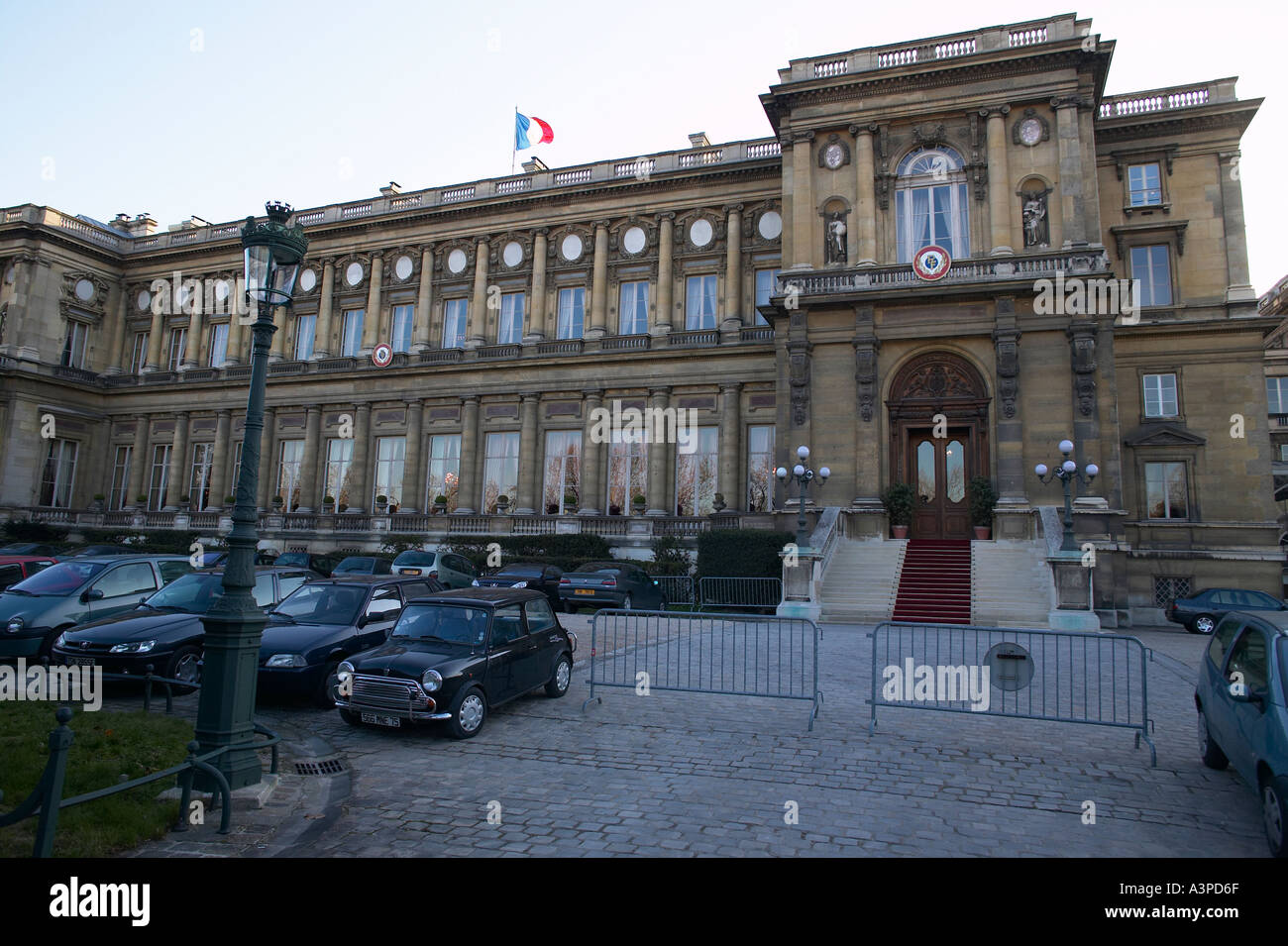 Palazzo del Quai d Orsay home del ministero degli Affari Esteri francese a Parigi Francia Febbraio 2004 Foto Stock