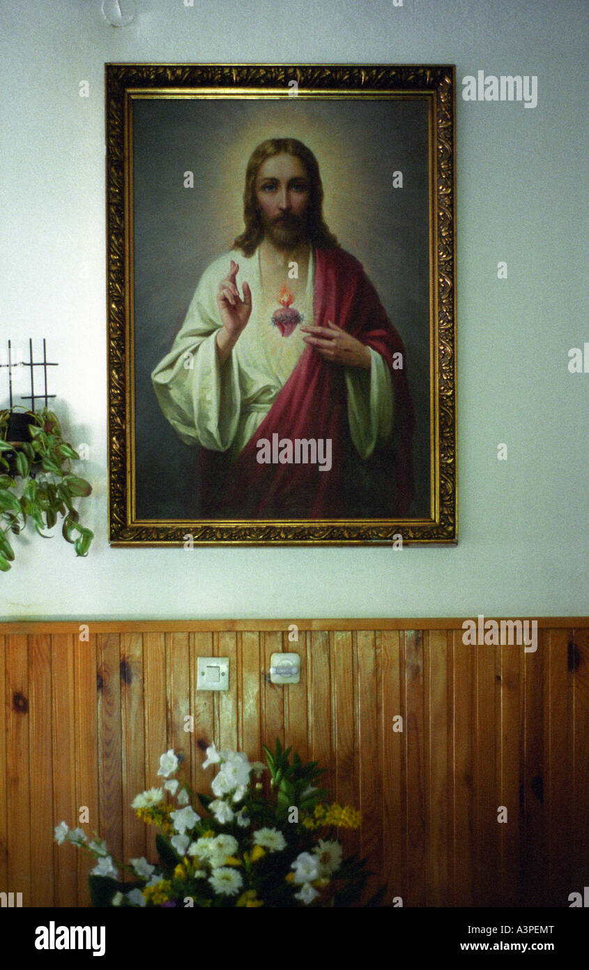 L immagine di Gesù Cristo su una parete in un chiostro, Komancza, Polonia Foto Stock L immagine di Gesù Cristo su una parete in un chiostro, Komancza, Polonia Foto Stock