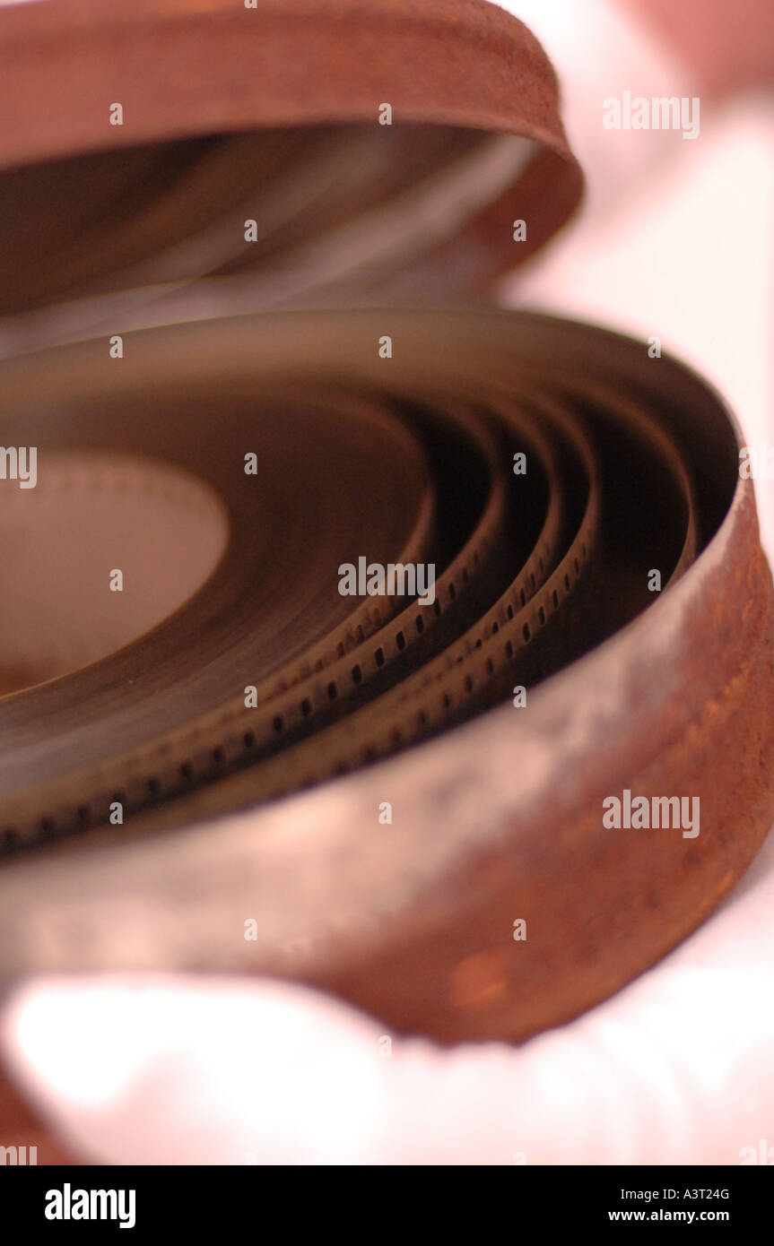 Il ripristino e la conservazione di vecchi film stock nell'archivio della Biblioteca Nazionale del Galles, Aberystwyth REGNO UNITO Foto Stock