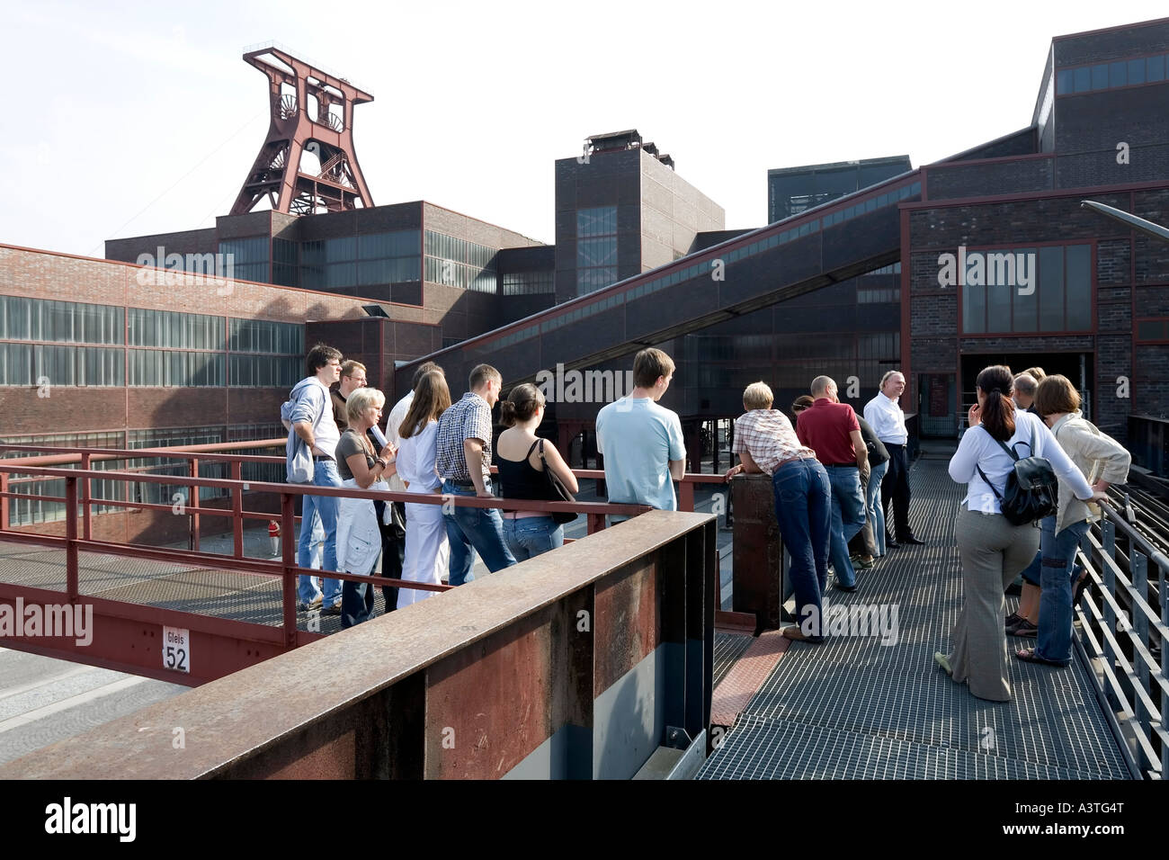 Visita guidata al disuso miniera di carbone Zollverein, Essen, NRW, Germania Foto Stock
