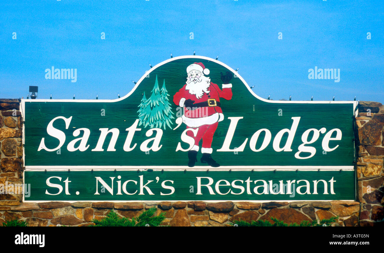 Babbo Natale Lodge e Saint scheggiature restaurant sign in Santa Claus Indiana Foto Stock