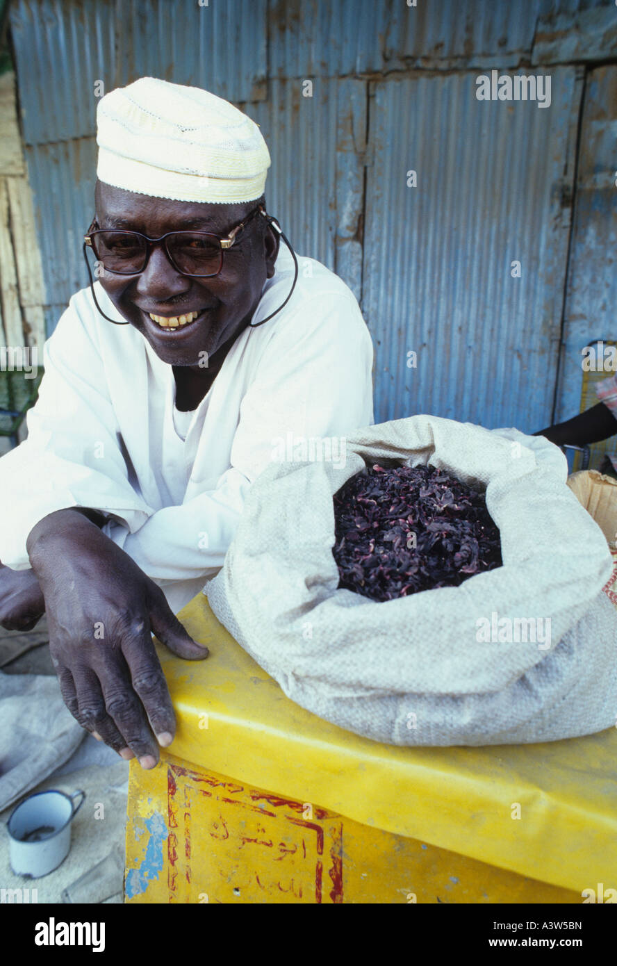 Carcadeh venditore mercato juba nel Sudan meridionale africa Foto Stock