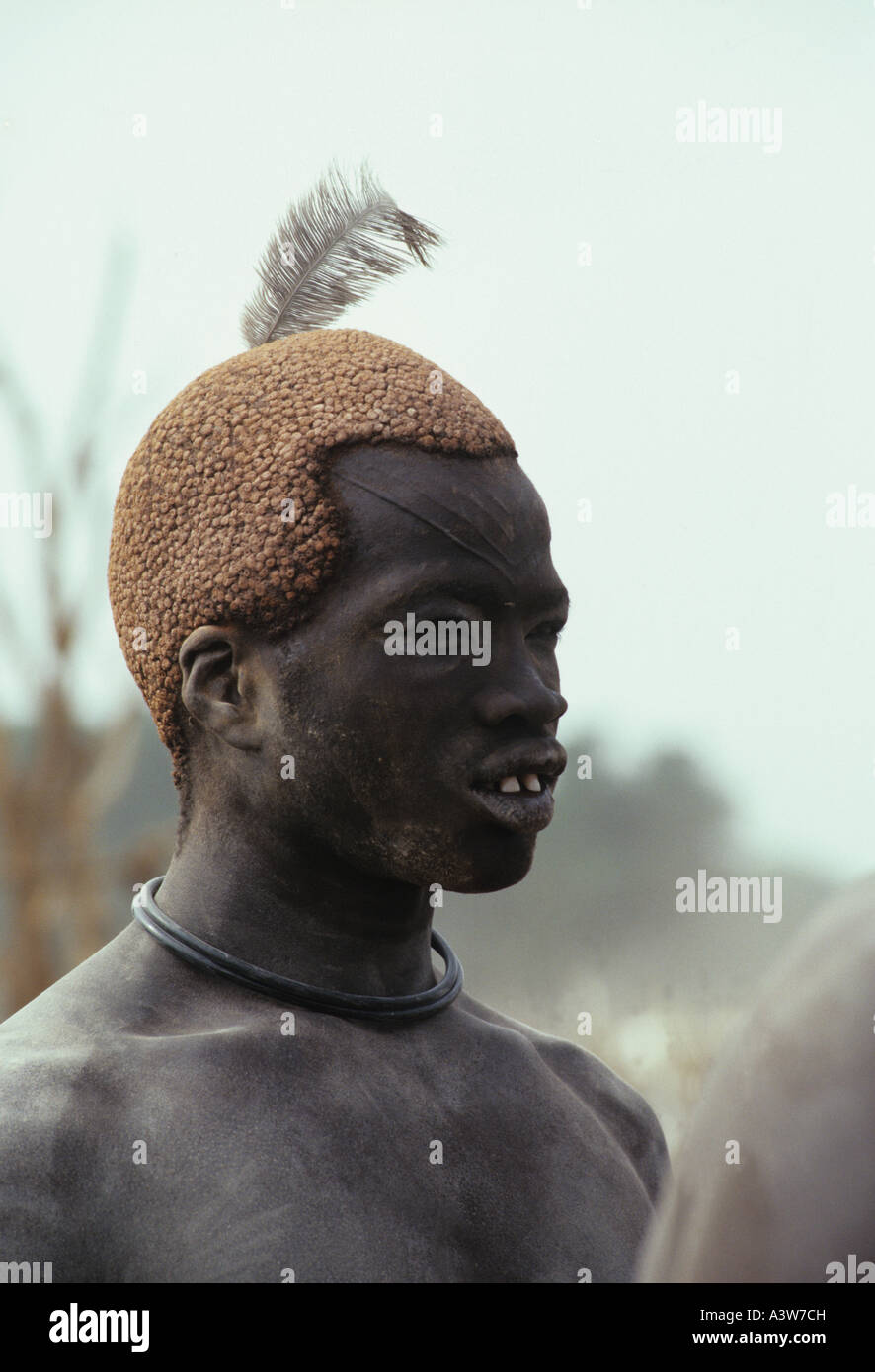 Tribesman mandari Sudan meridionale Foto Stock
