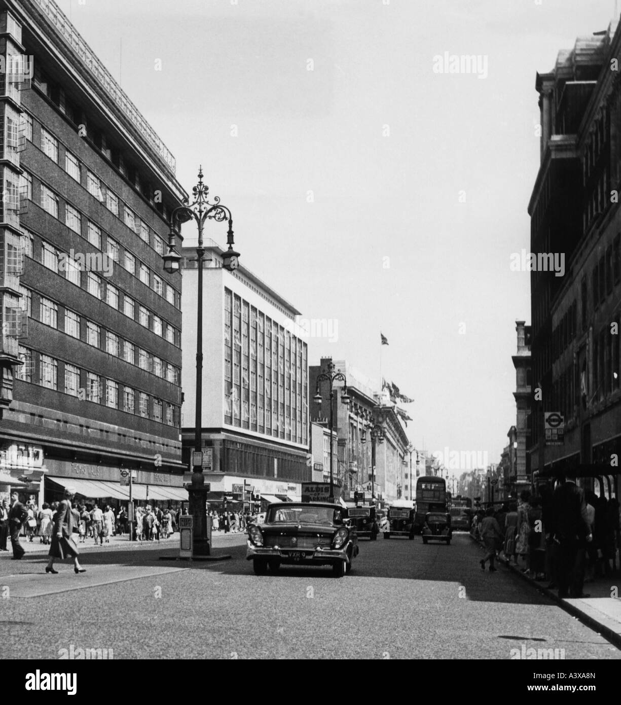 Geografia / viaggio, Gran Bretagna, Londra, scene di strada, Oxford Street, circa 1950, Foto Stock