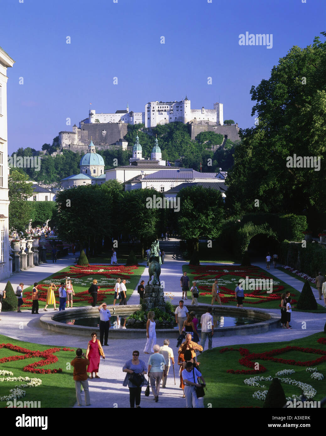 Geografia/travel, Austria, Salisburgo, giardino / parchi, il giardino Mirabell, costruito: 1721 - 1727, da Lukas von Hildebrandt, Festung Hohe Foto Stock