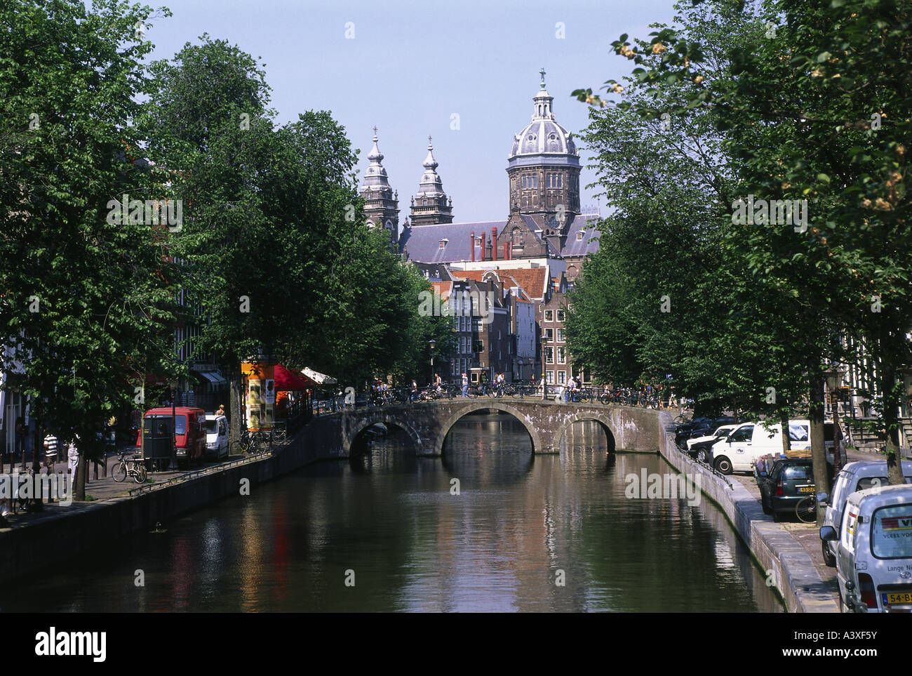 Geografia / viaggi, Paesi Bassi, Amsterdam, chiese, Sint Nikolaaskerk, vista esterna, costruito 1884 - 1887, architetto: Adrian Foto Stock