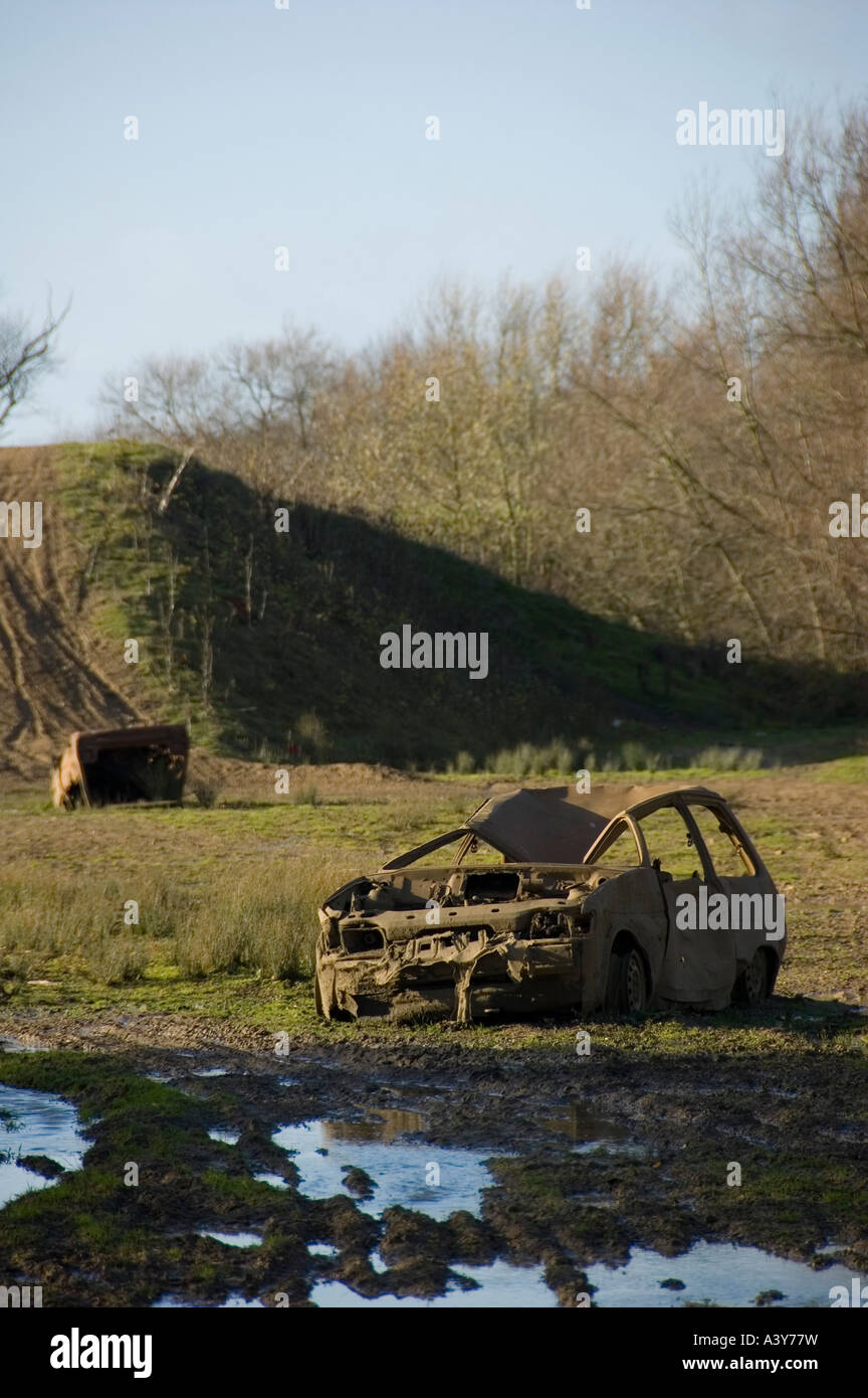 Importazioni oggetto di dumping e di bruciato auto in impostazione paese Foto Stock