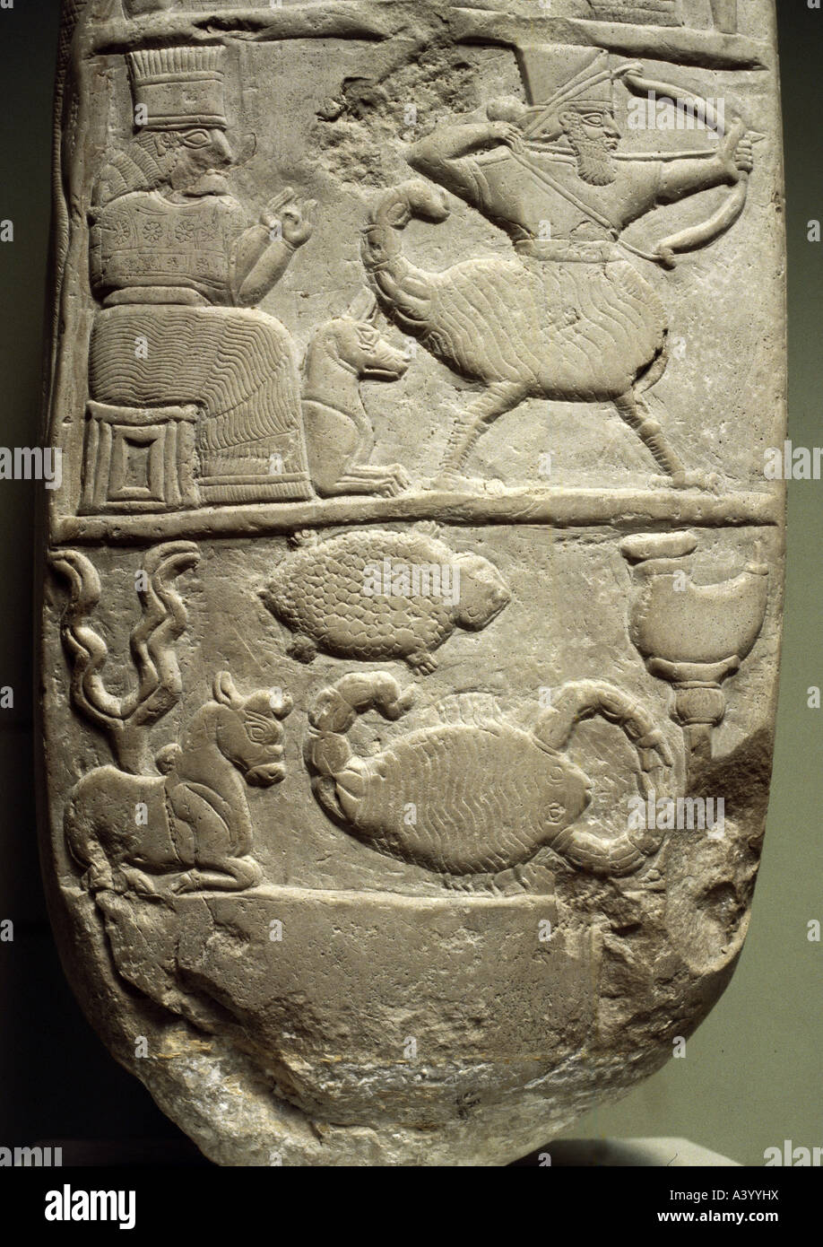 Belle arti, della Mesopotamia Babylonia, rilievo, stele del re Nabucodonosor I (circa 1128 - 1104 BC), Medio babilonese, calcare, Foto Stock