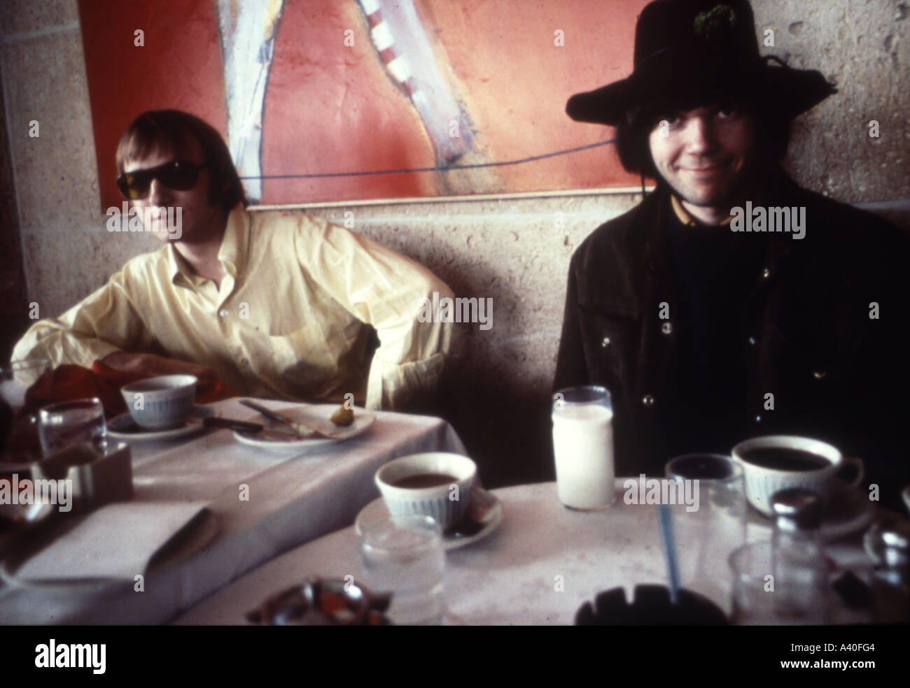 BUFFALO SPRINGFIELD Neil Young a destra e Stephen Stills in 1967 Foto Stock