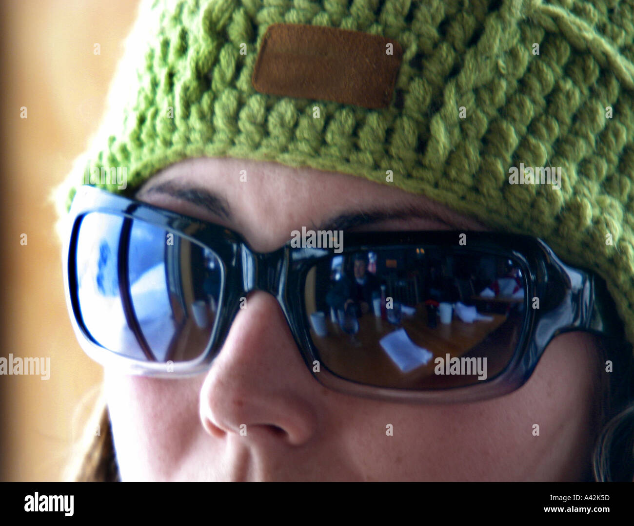 Sciatore con gli occhiali di protezione Foto Stock