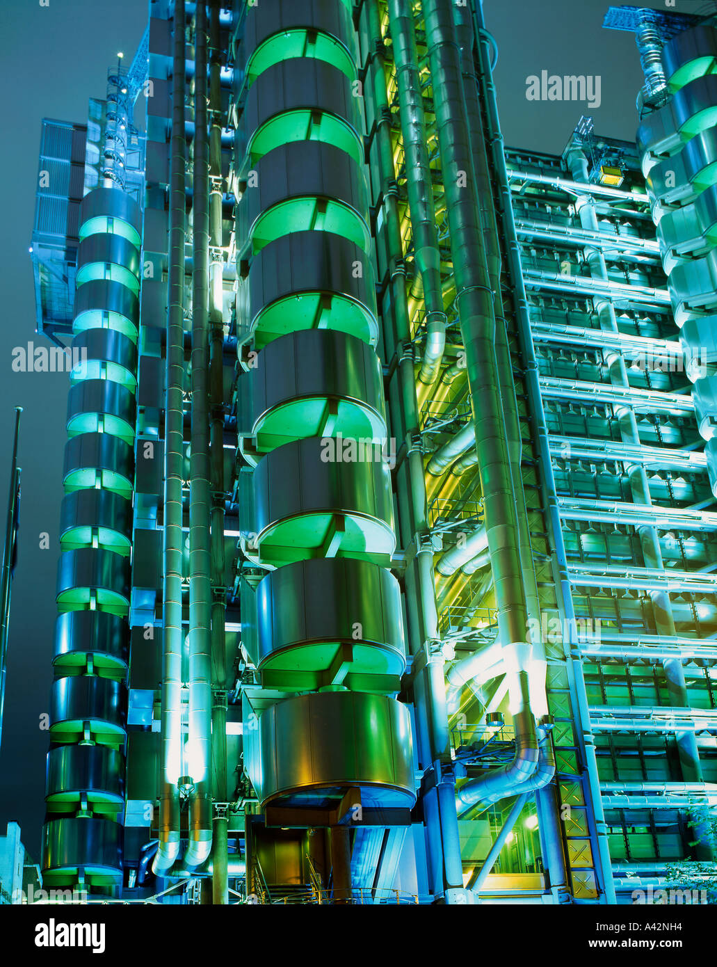 Regno Unito Londra Lloyds building di notte Foto Stock