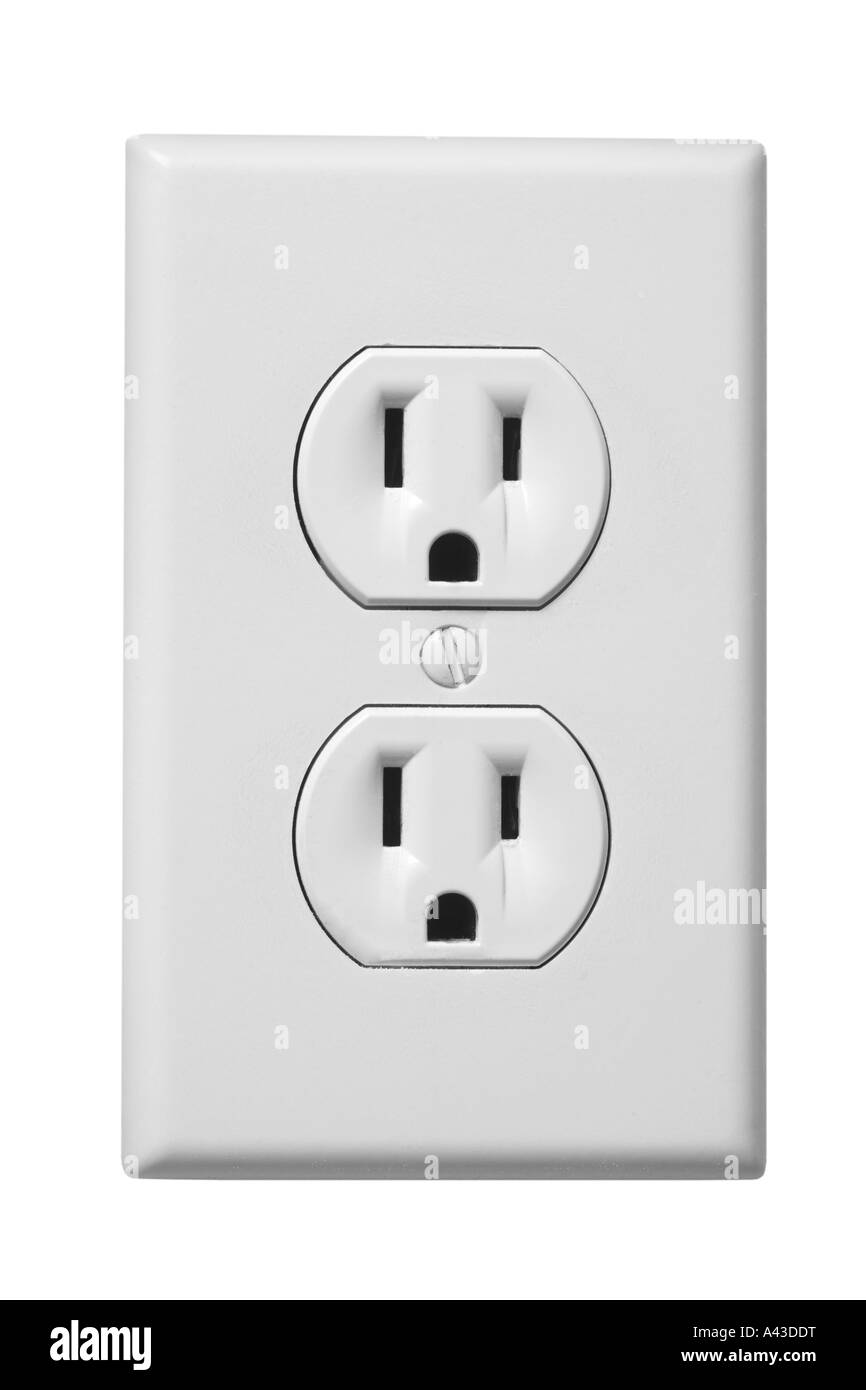 Presa elettrica ritagliata su sfondo bianco Foto Stock