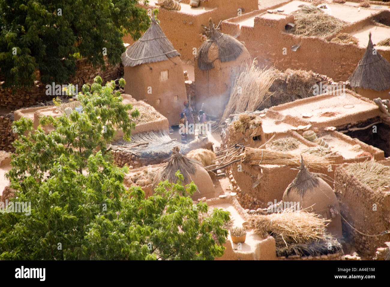 Il villaggio di Songo nel paese Dogon del Mali, Africa occidentale Foto Stock