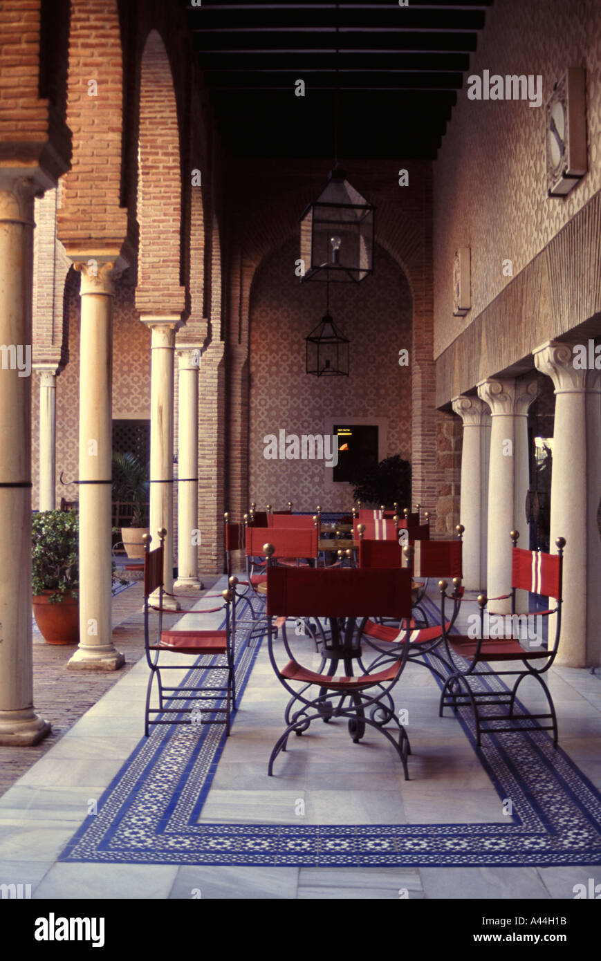 Cortile di Carmona Parador Hotel Carmona Siviglia Andalusia Spagna Foto Stock