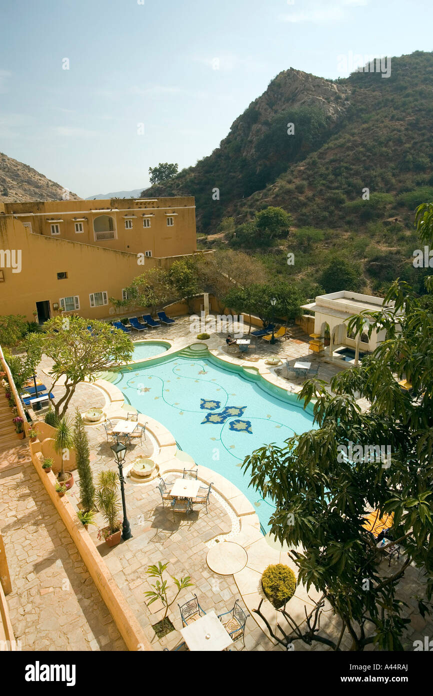 India Rajasthan Samode palace vicino a Jaipur la terrazza con piscina Foto Stock