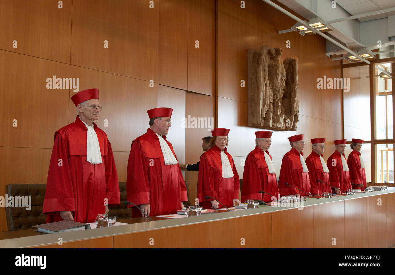 I giudici del secondo Senato della Corte costituzionale federale di Karlsruhe, Germania Foto Stock