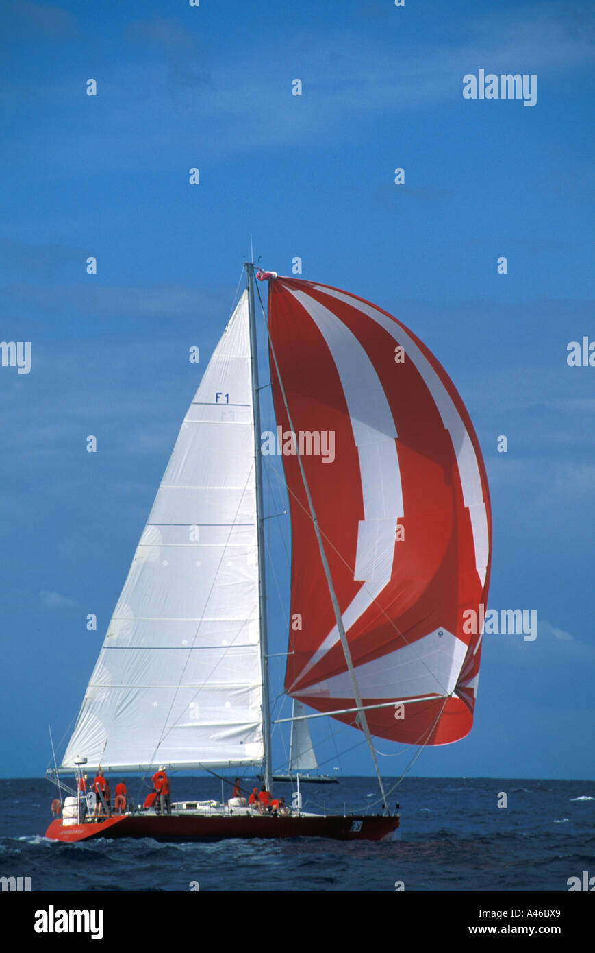 St Maarten ocean sailing Foto Stock