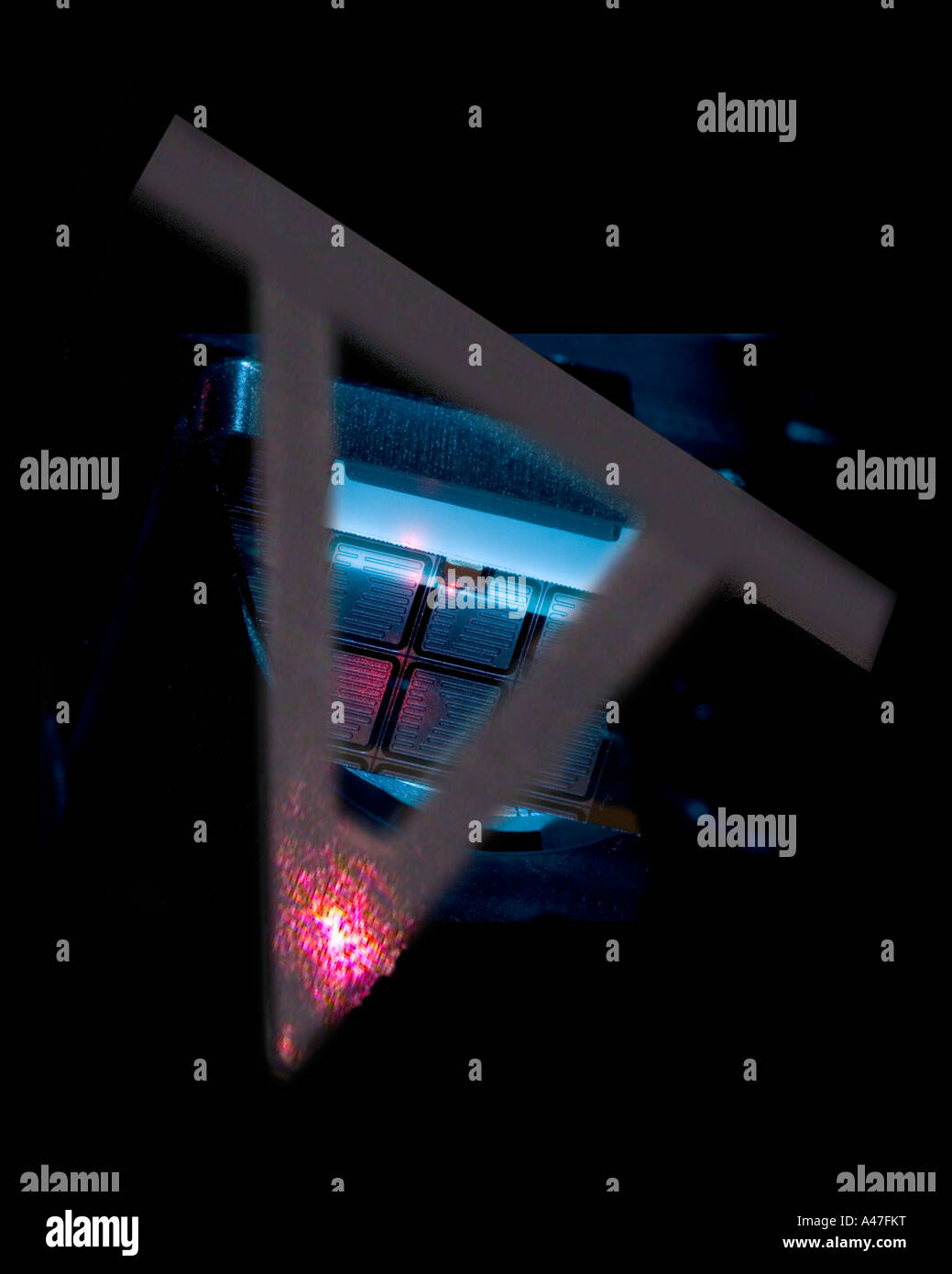 Composito di immagine che mostra cantalever scansione pellicola sottile dispositivi mentre mediante microscopio a forza atomica ad alta risoluzione Foto Stock