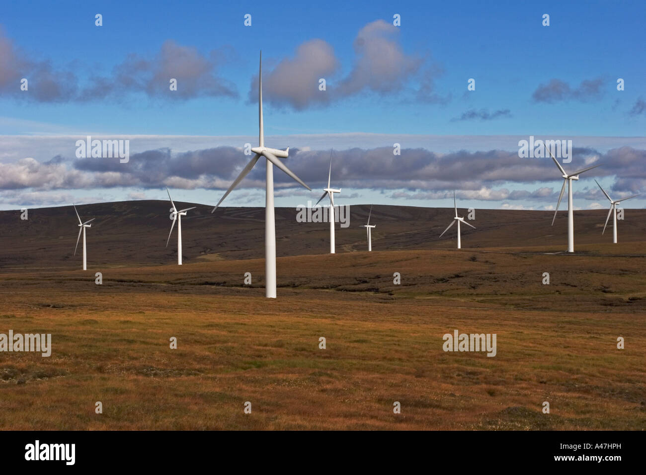 Il potere di vento turbine ad Farr Wind Farm, Inverness, Scotland Regno Unito Foto Stock