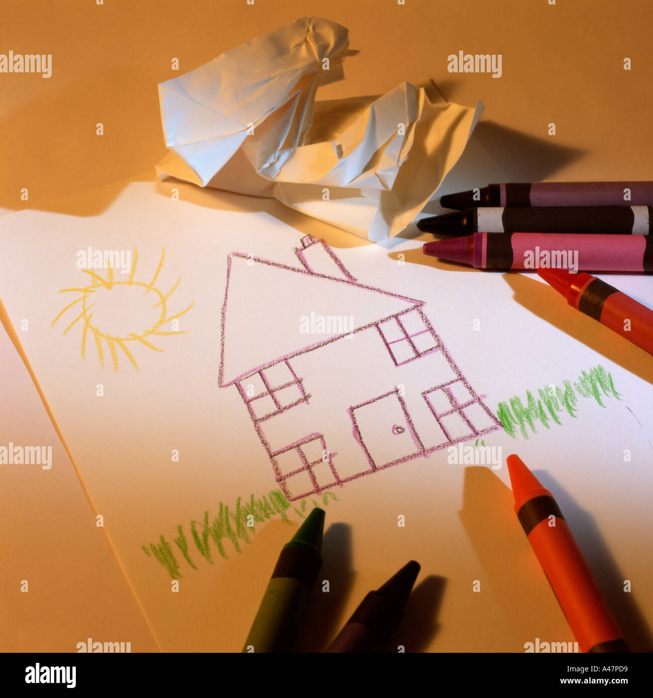 Bambino il disegno di una casa Foto Stock