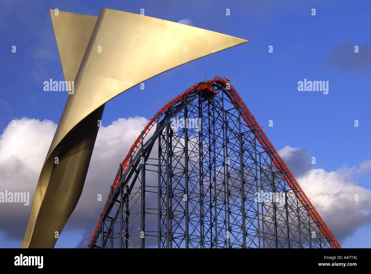 BLACKPOOL'S BIG ONE roller coaster. Foto Stock