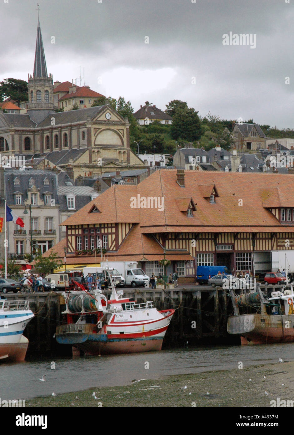 Vista panoramica di Trouville canale inglese La Manche Normandia Normandie Nord Ovest della Francia Europa Foto Stock