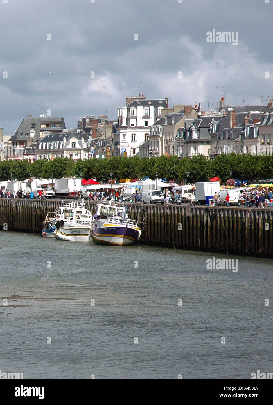Vista panoramica di Trouville canale inglese La Manche Normandia Normandie Nord Ovest della Francia Europa Foto Stock