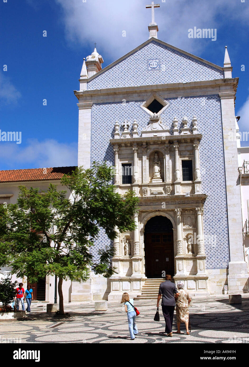 Vista magnifica architettura chiesa blu centro storico della città di Aveiro Iberia Penisola Iberica Nord Portogallo del Nord Europa Foto Stock