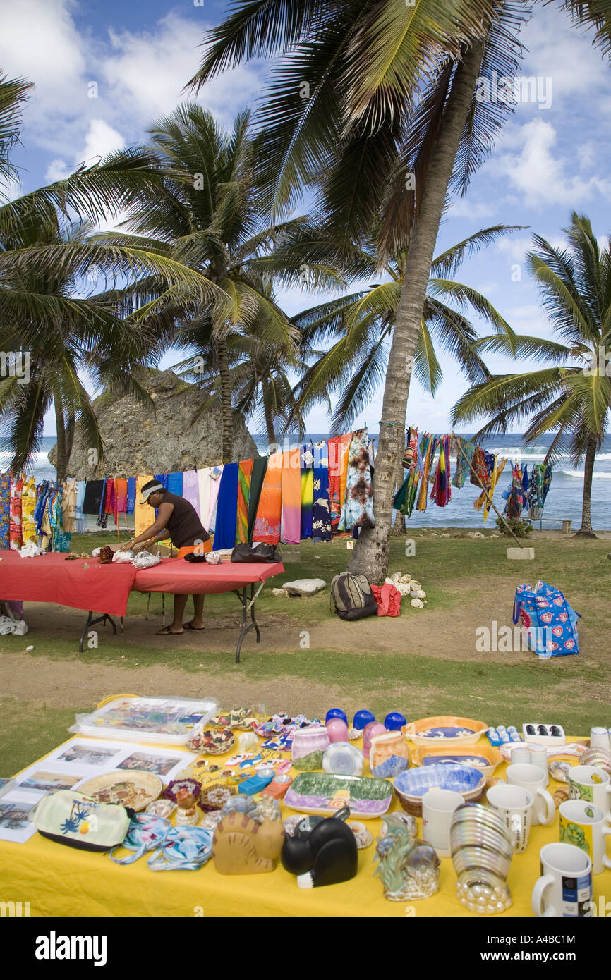 Il mercato locale si spegne al Bathsheba Barbados Caraibi Foto Stock