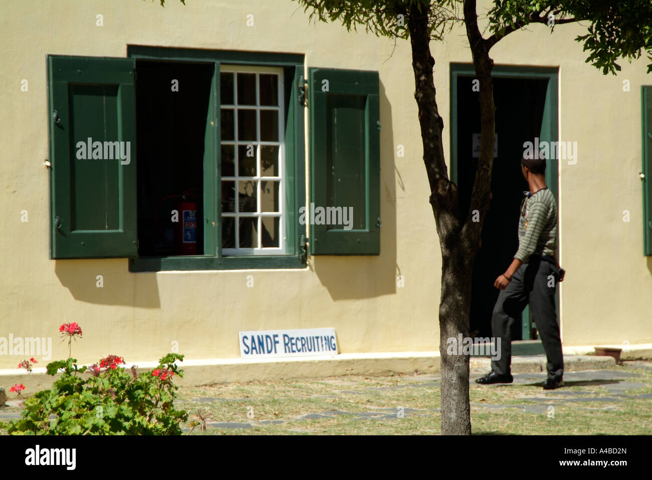 SANDF il South African National Defence Force Ufficio Reclutamento di Città del Capo Sud Africa RSA Foto Stock