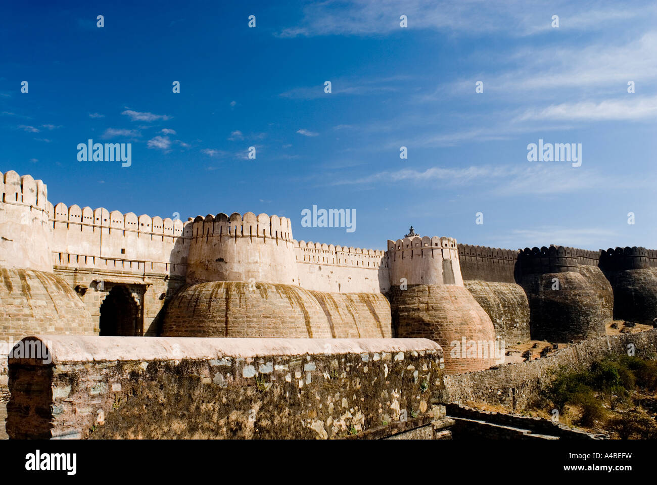 Immagine stock della fortezza di Kumbhalgarh Rajasthan in India Foto Stock Immagine stock della fortezza di Kumbhalgarh Rajasthan in India Foto Stock