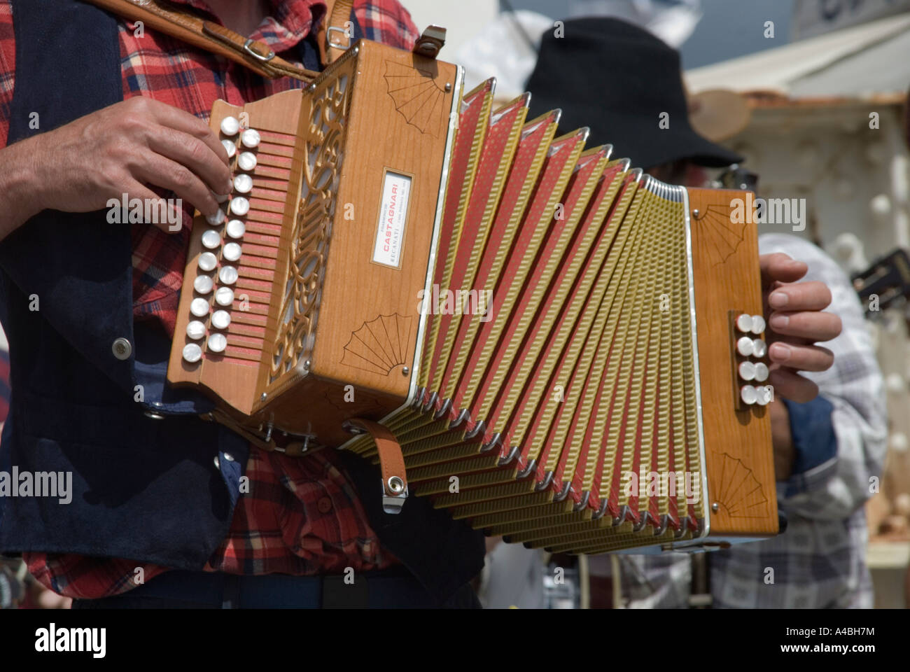 Un piccolo formare fisarmonica usata da un interprete del tradizionale australiana country music Foto Stock