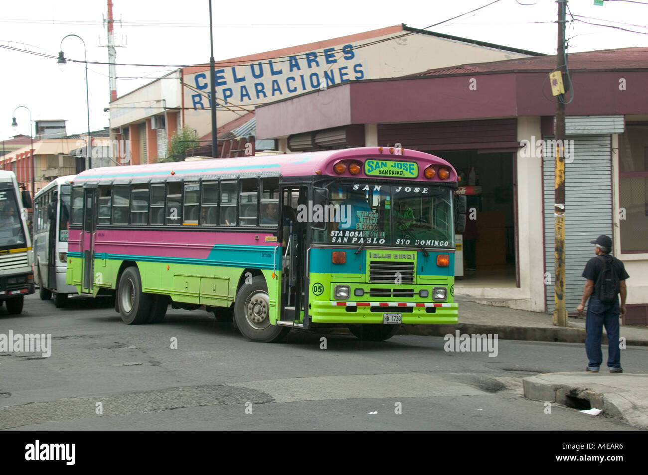 Bus locale al di fuori di San José Mercado Central, Valle Central & Highlands, Costa Rica Foto Stock