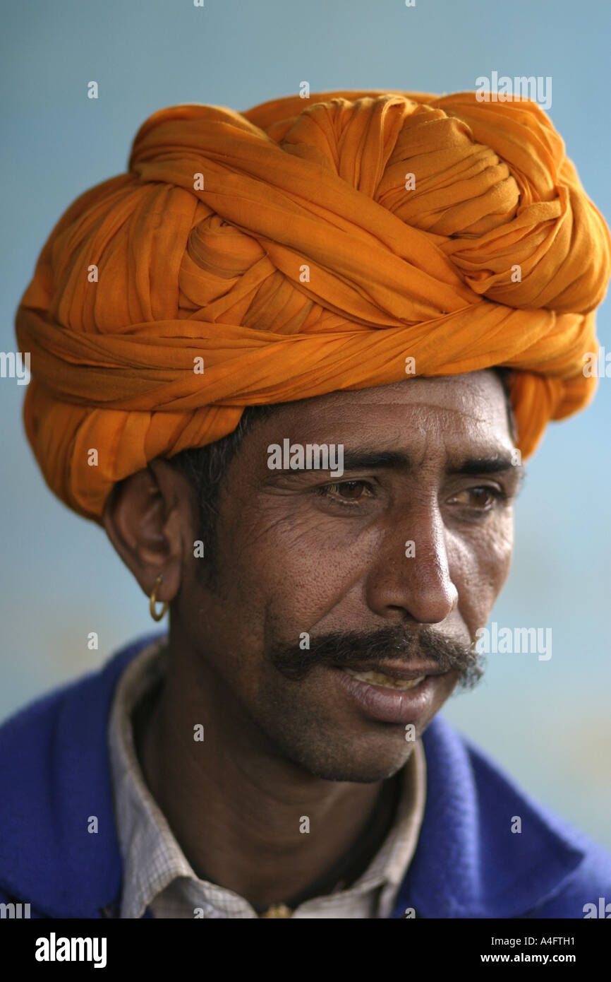 Lattaio Turbanned Thikarda Bundi Rajasthan in India Foto Stock