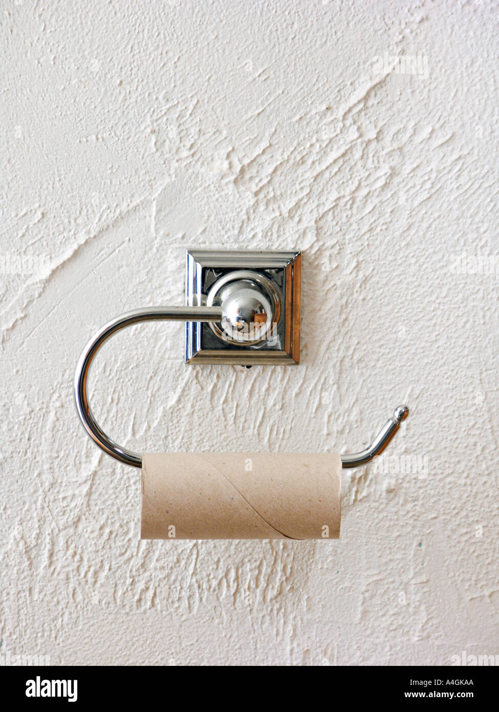 Un vuoto di wc porta bobina Foto Stock