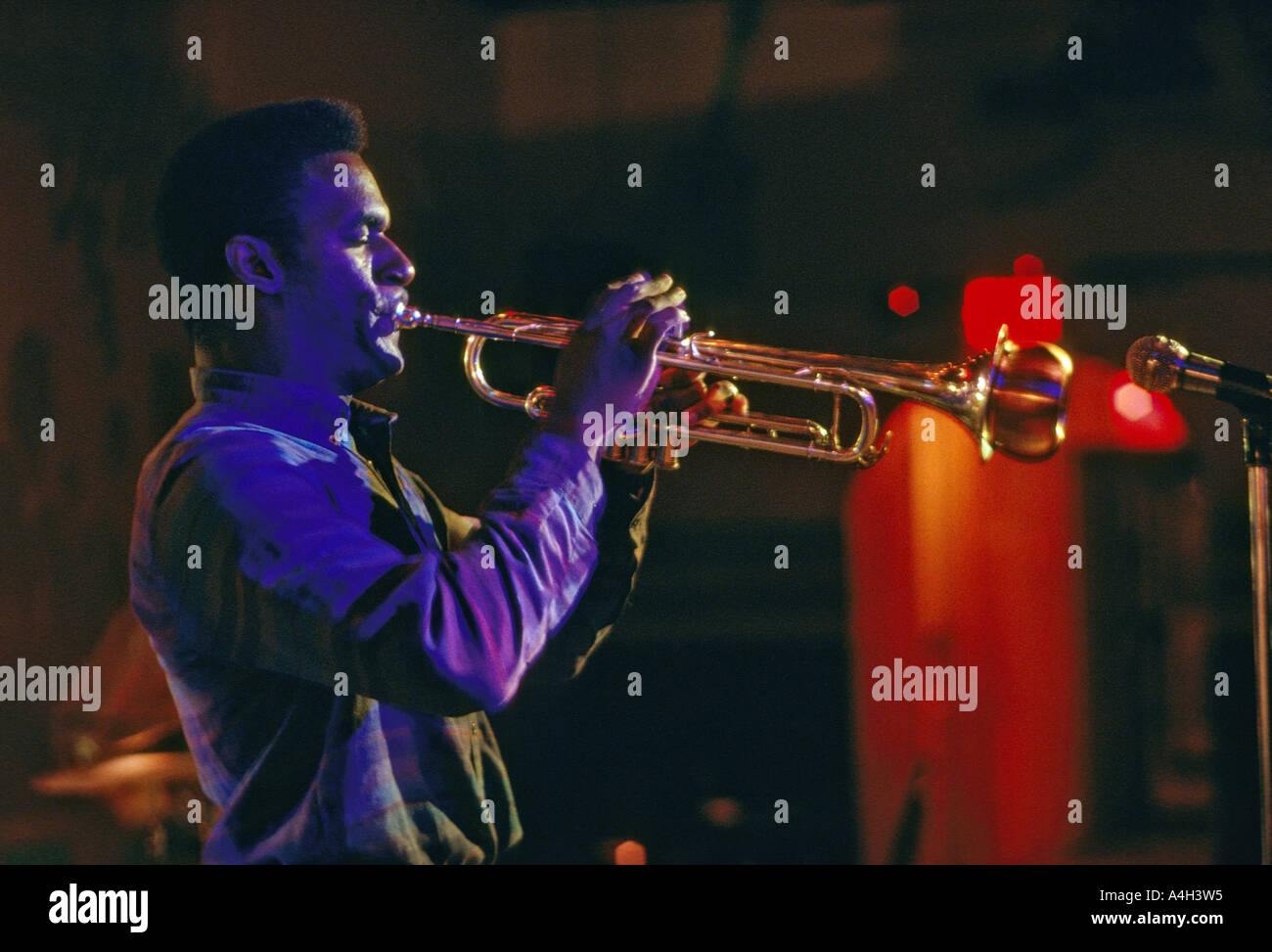 Trombettista Jazz Marcus Printup effettuando in corrispondenza di un club in Florida USA Foto Stock