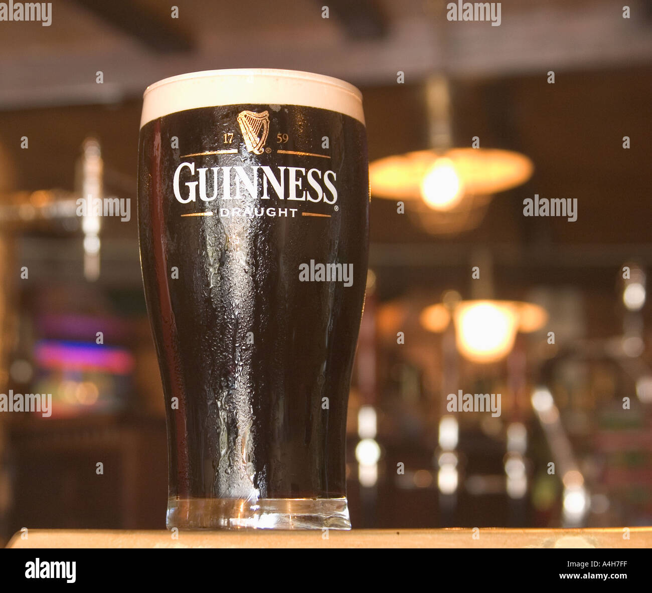 La pinta di Guinness Repubblica di Irlanda Eire Foto Stock