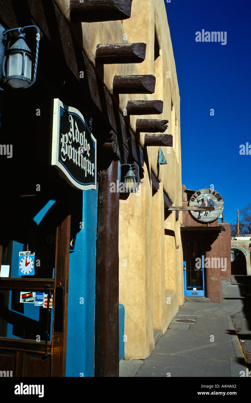 Negozi In Piazza Città Vecchia Taos New Mexico Foto Stock