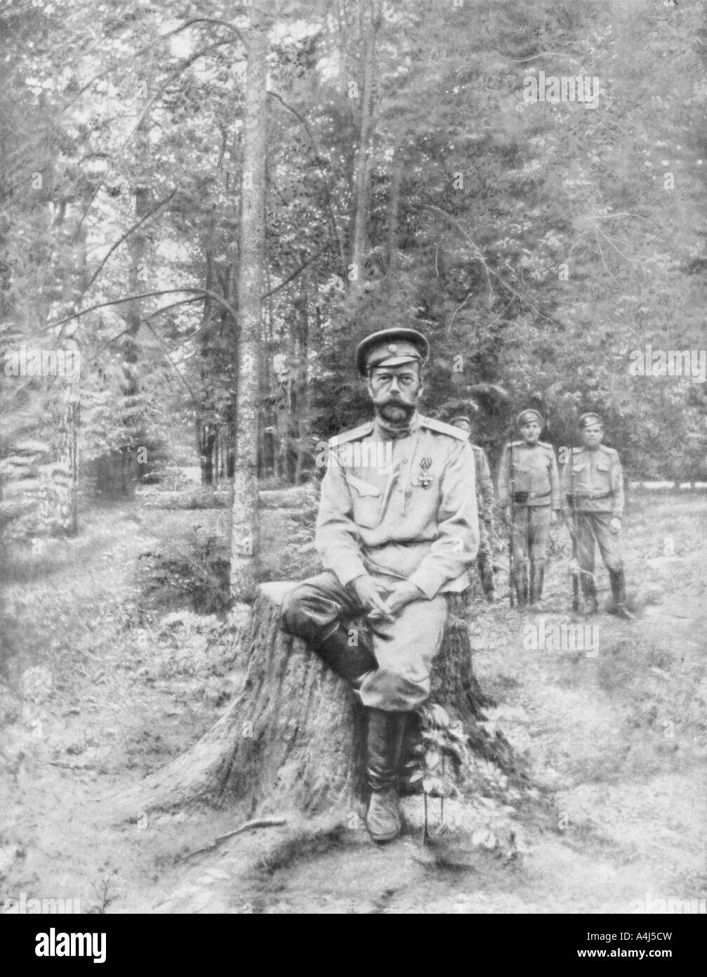 Tsar Nicholas II in esilio, Tobolsk, Siberia, 13 agosto 1917. Artista: sconosciuto Foto Stock
