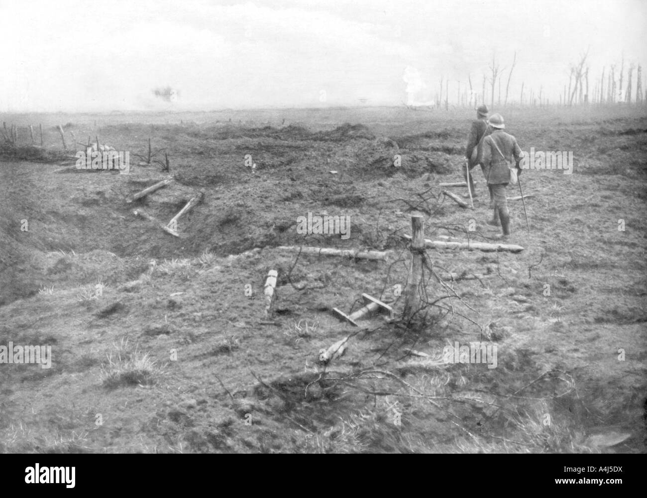 Truppe alleate all'Yser Canal, Belgio, 31 luglio 1917. Artista: sconosciuto Foto Stock