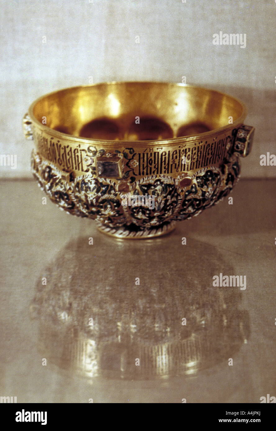 La gold cup di Tsar Alexis Mikhailovich, xvii secolo. Artista: sconosciuto Foto Stock
