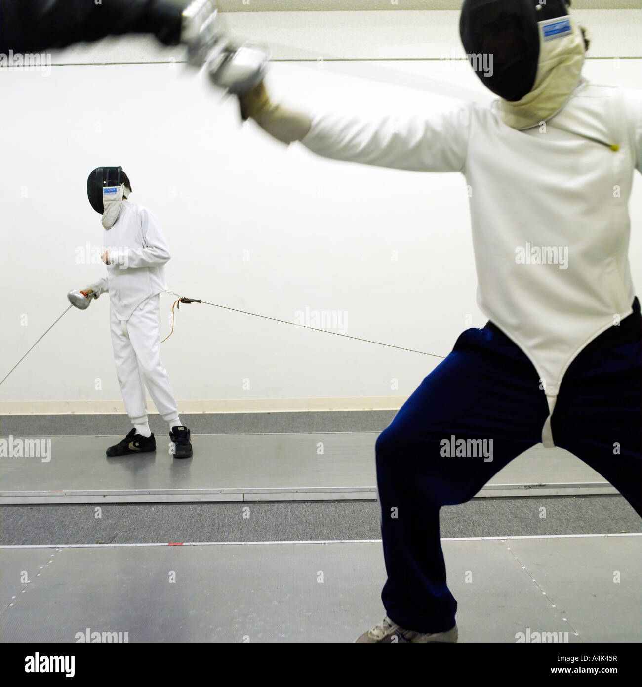 Sean scherma. Nessun modello di rilascio richiesta come indumenti protettivi fare tutte le persone irriconoscibile Foto Stock