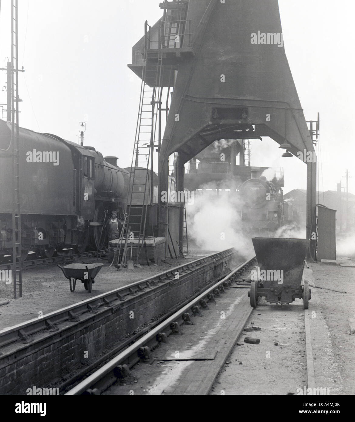 Il rivestimento da torre a Carnforth locomotore Depot 1 agosto 1968. Foto Stock