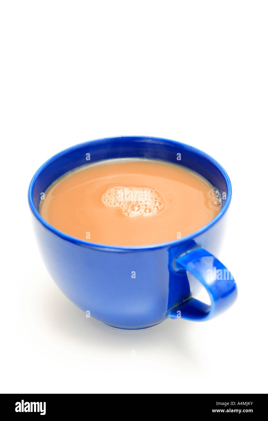 Tè in tazza blu Foto Stock