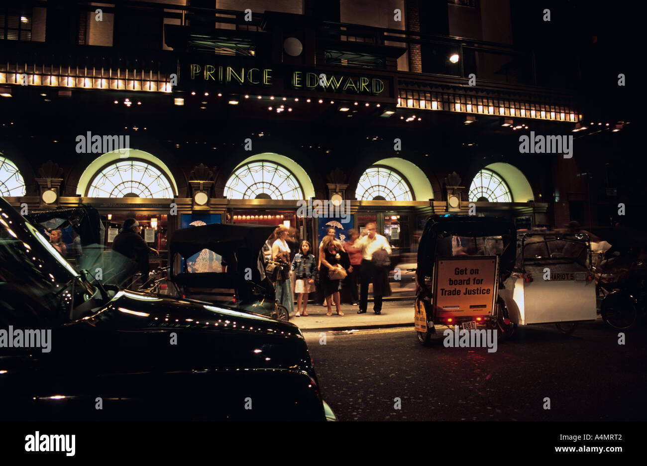 Regno Unito Inghilterra Londra Il Prince Edward Theatre in Old Compton Street in Soho Foto Stock