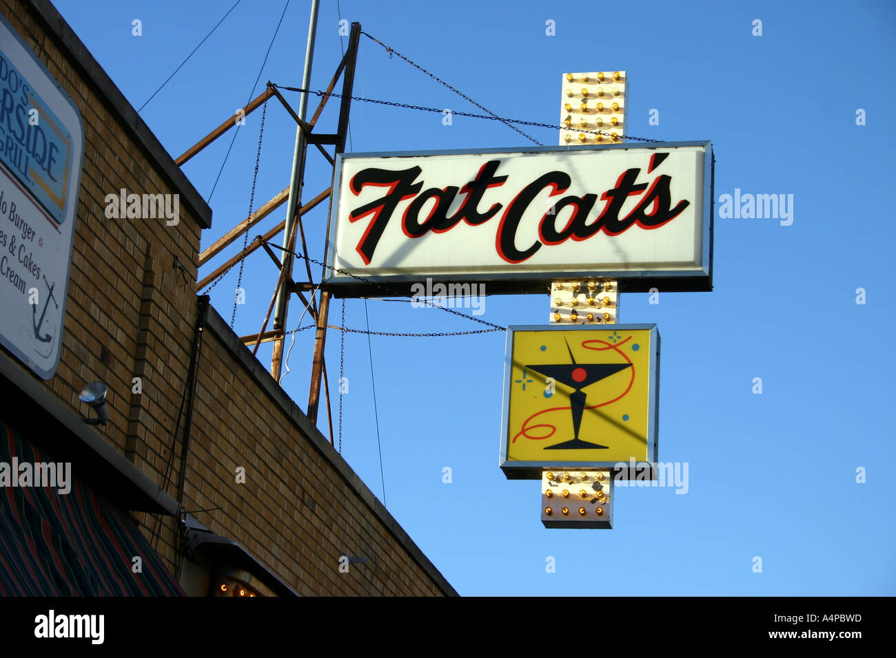 Vintage segno per gatti grassi un bar nel Lago di Ginevra Illinois Foto Stock